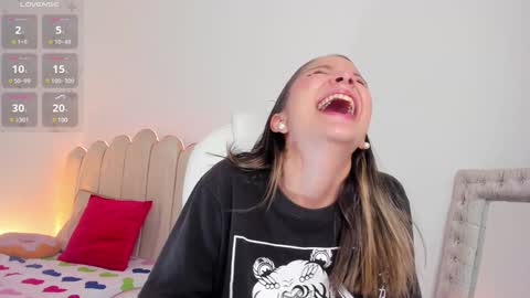 Candase online show from January 15, 2025, 11:19 pm