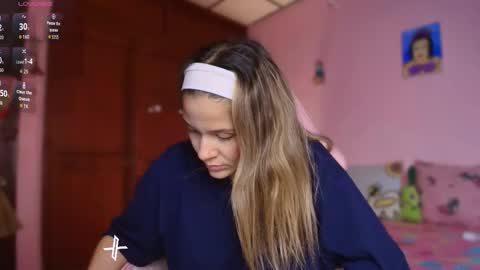 Candase online show from October 30, 2025, 9:48 pm