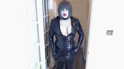 Snapshot of candi_smokes chatting on December 20, 2024, 7:50 pm candi smokes online show from December 20, 2024, 7:50 pm