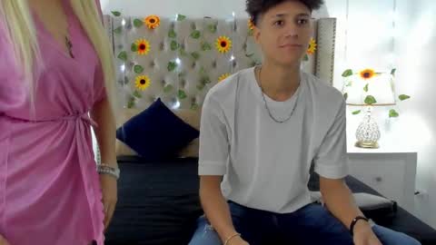 Candie  online show from February 27, 2025, 12:23 pm