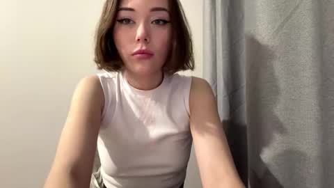 Snapshot of candisbartolone chatting on November 28, 2025, 2:31 pm Isabella online show from November 28, 2025, 2:31 pm