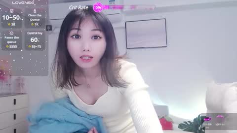 candy8998 online show from December 8, 2024, 2:39 am