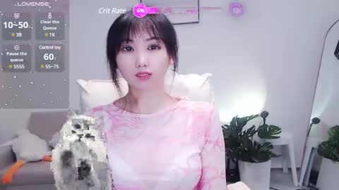 candy8998 online show from December 9, 2024, 9:06 am