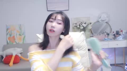 candy8998 online show from September 25, 2025, 9:18 pm