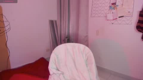 Snapshot of candy__rosee chatting on March 6, 2025, 3:57 am   online show from March 6, 2025, 3:57 am