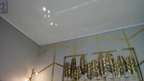 Snapshot of candy_beck chatting on February 24, 2025, 12:05 pm Candy Beck online show from February 24, 2025, 12:05 pm