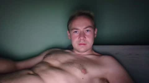 Snapshot of candy_boy_xoxo chatting on June 19, 2026, 5:28 pm candy_boy_xoxo online show from June 19, 2026, 5:28 pm