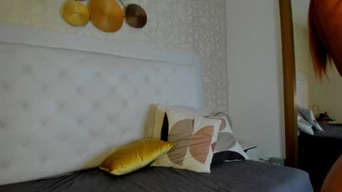 Snapshot of candy_eyes_ chatting on May 15, 2026, 3:24 am candy eyes online show from May 15, 2026, 3:24 am
