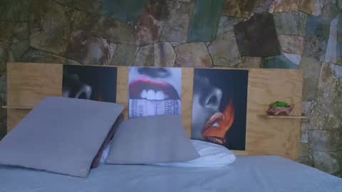 Snapshot of candy_feett chatting on September 25, 2025, 9:07 pm Jolie online show from September 25, 2025, 9:07 pm