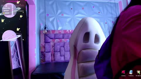 Ania online show from April 10, 2026, 11:04 am