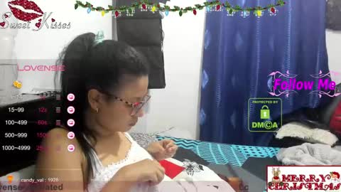 Snapshot of candy_val chatting on December 16, 2024, 5:59 am candy_val online show from December 16, 2024, 5:59 am
