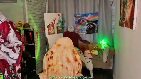 Mary online show from July 27, 2026, 1:01 am