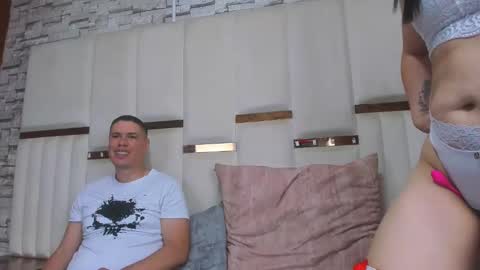 candyandsteven online show from October 26, 2025, 2:39 am