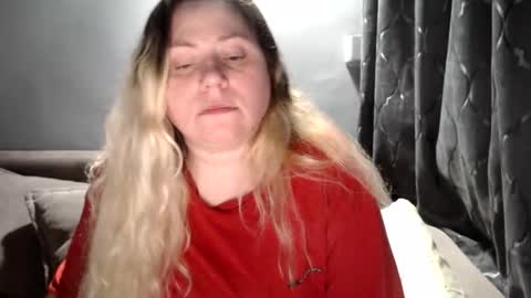 Laura online show from March 8, 2026, 2:04 am