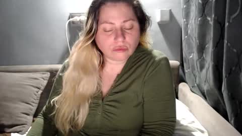 Laura online show from March 28, 2026, 4:45 am