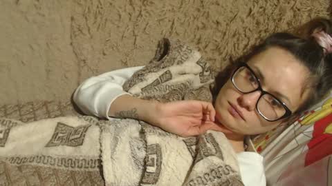 say meow and send tip  online show from January 27, 2025, 5:04 pm