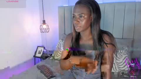 Snapshot of candyyvega chatting on April 4, 2026, 8:28 pm candyyvega online show from April 4, 2026, 8:28 pm