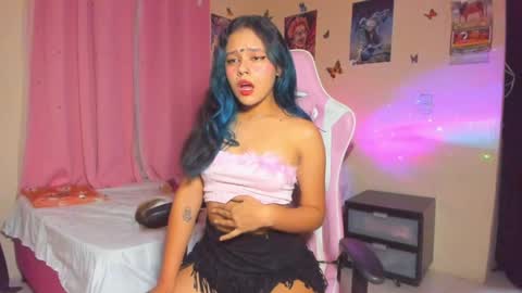 Snapshot of canela_vae chatting on February 2, 2025, 1:12 am Canela online show from February 2, 2025, 1:12 am
