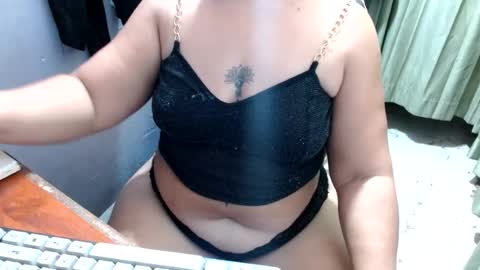 CanelaCollins online show from July 2, 2026, 3:17 am