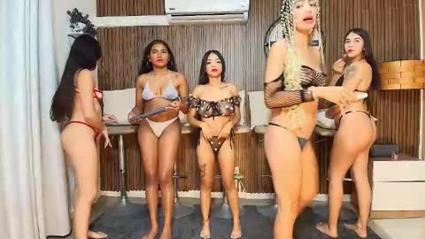 Sara online show from December 19, 2025, 11:23 pm