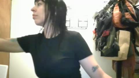 canelastar online show from April 24, 2026, 6:21 pm