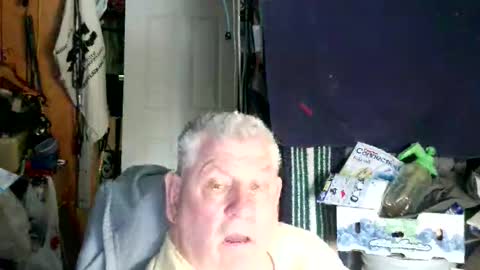 Snapshot of canoelicker69 chatting on February 12, 2026, 7:42 pm canoelicker69 online show from February 12, 2026, 7:42 pm