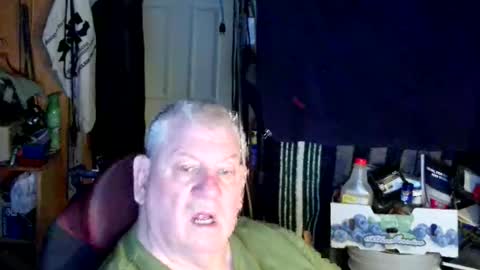 Snapshot of canoelicker69 chatting on March 10, 2026, 9:03 am canoelicker69 online show from March 10, 2026, 9:03 am