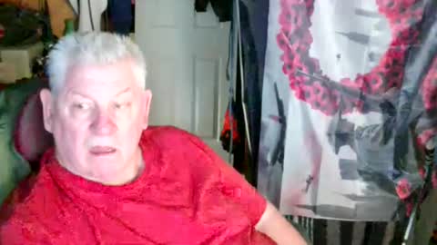 Snapshot of canoelicker69 chatting on May 6, 2026, 7:19 pm canoelicker69 online show from May 6, 2026, 7:19 pm