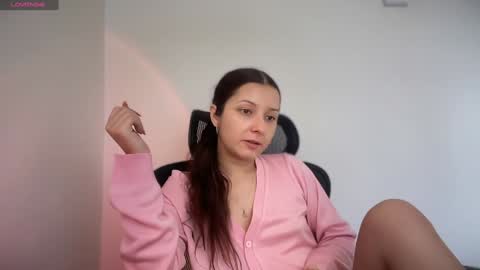 Emma online show from February 3, 2025, 10:03 am