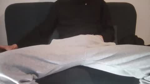 capri34 online show from February 1, 2026, 9:24 pm