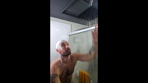 captainjigga86 online show from April 24, 2026, 4:42 pm