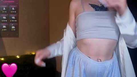 Snapshot of caramel_95 chatting on March 18, 2026, 7:28 pm caramel_95 online show from March 18, 2026, 7:28 pm