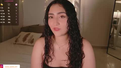  Mara  online show from December 14, 2025, 11:53 pm