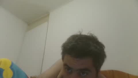 Snapshot of caravibugue chatting on December 17, 2024, 12:34 am caravibugue online show from December 17, 2024, 12:34 am