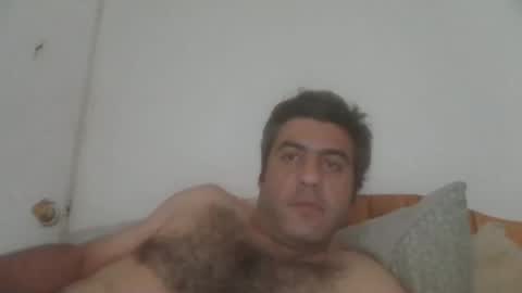 Snapshot of caravibugue chatting on January 7, 2025, 11:26 am caravibugue online show from January 7, 2025, 11:26 am