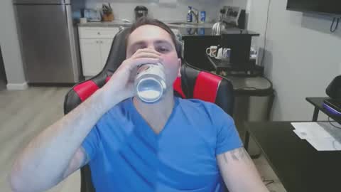 Snapshot of cardi_beans chatting on February 3, 2025, 6:45 am cardi_beans online show from February 3, 2025, 6:45 am