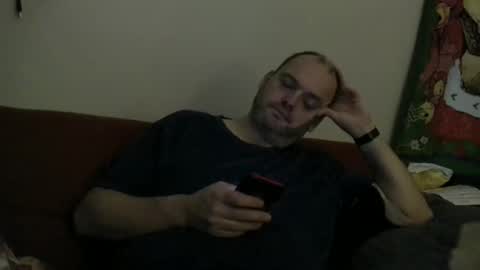 louis online show from December 5, 2024, 1:47 am