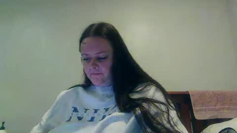 Snapshot of carinabro10 chatting on October 22, 2025, 11:43 am carinabro10 online show from October 22, 2025, 11:43 am
