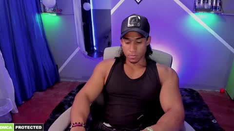 Snapshot of carl_smithh chatting on December 7, 2024, 7:05 am Carl online show from December 7, 2024, 7:05 am