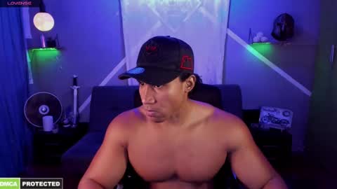 Snapshot of carl_smithh chatting on September 9, 2025, 7:13 pm Carl online show from September 9, 2025, 7:13 pm