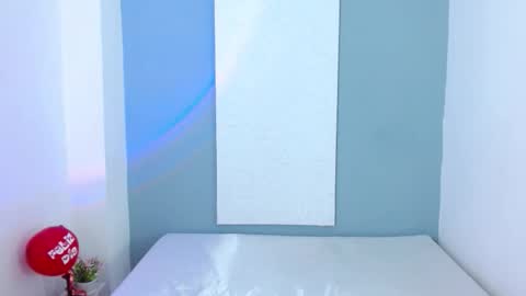 Snapshot of carla_beer chatting on March 18, 2026, 12:08 pm Carla online show from March 18, 2026, 12:08 pm