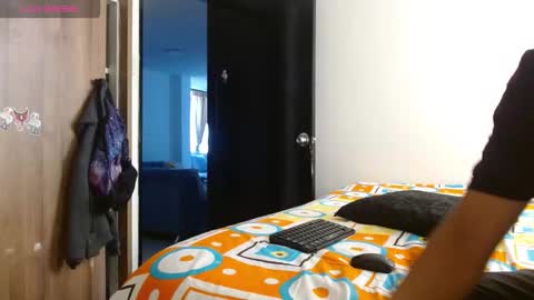 carlandelli1 online show from February 11, 2026, 1:16 pm