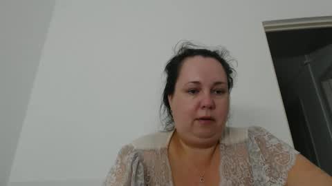 Carlaruth online show from May 10, 2026, 3:33 am
