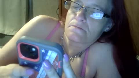 Snapshot of carleeswoman08 chatting on March 4, 2026, 12:11 pm carleeswoman08 online show from March 4, 2026, 12:11 pm