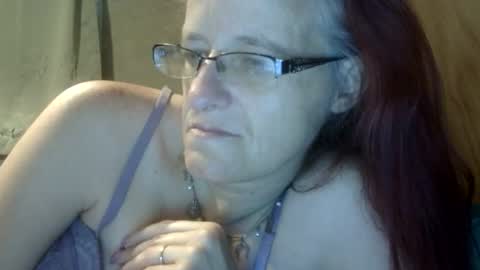 Snapshot of carleeswoman08 chatting on March 27, 2026, 12:05 pm carleeswoman08 online show from March 27, 2026, 12:05 pm