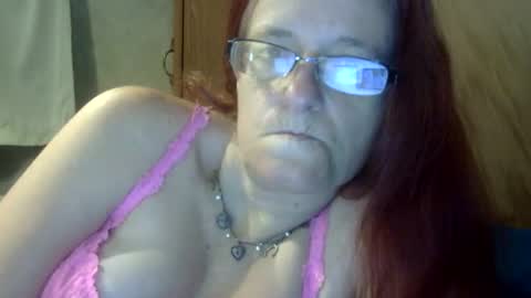 Snapshot of carleeswoman08 chatting on April 1, 2026, 1:41 pm carleeswoman08 online show from April 1, 2026, 1:41 pm