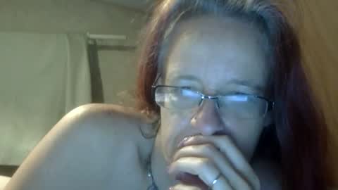 Snapshot of carleeswoman08 chatting on April 28, 2026, 11:15 am carleeswoman08 online show from April 28, 2026, 11:15 am