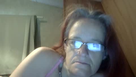 Snapshot of carleeswoman08 chatting on May 11, 2026, 11:16 am carleeswoman08 online show from May 11, 2026, 11:16 am