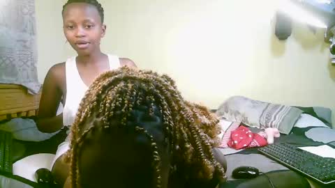 Snapshot of carlex_ chatting on March 3, 2025, 8:32 pm carlex_ online show from March 3, 2025, 8:32 pm