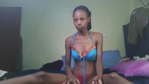 Snapshot of carlex_ chatting on October 1, 2025, 6:03 pm carlex_ online show from October 1, 2025, 6:03 pm